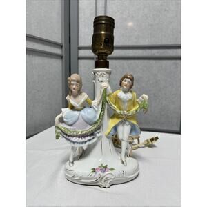 Coquette Vintage Porcelain Table Lamp - Made In Germany - Excellent Condition